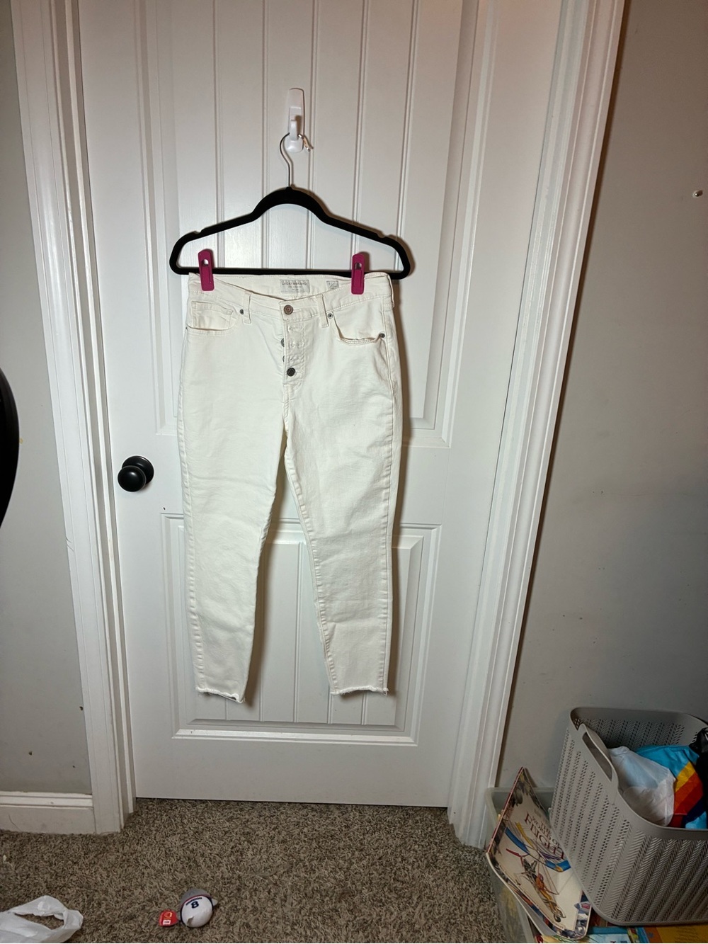 Lucky Brand Cream Cropped Button-Fly Jeans